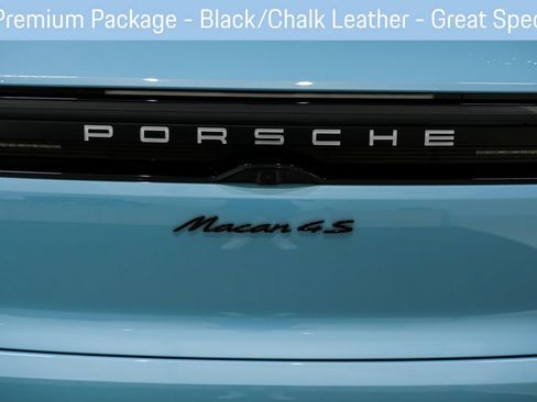 Used 2025 Porsche Macan 4S Electric AWD/4WD image 13