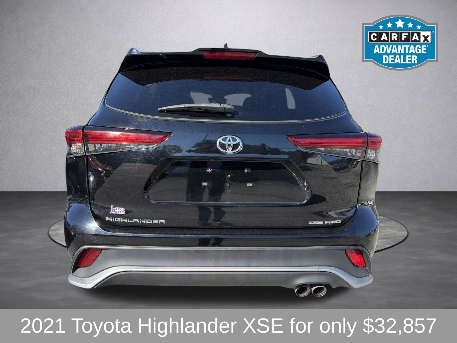 Used 2021 Toyota Highlander XSE AWD/4WD image 4