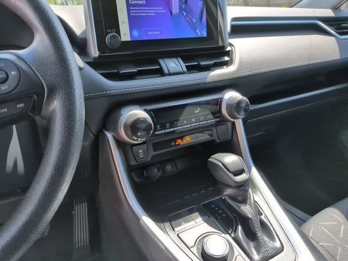 Certified 2025 Toyota RAV4 XLE image 23