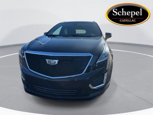 Certified 2022 Cadillac XT5 Sportv w/ Technology Package AWD/4WD image 3