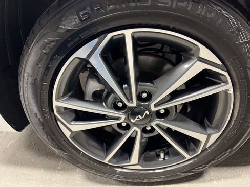 Used 2024 Kia Forte LXS image 38