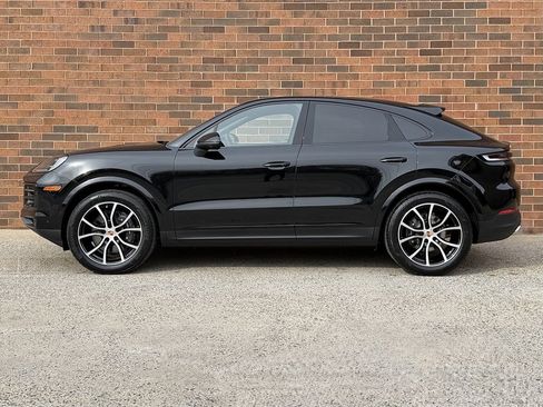New 2026 Porsche Cayenne Coupe image 2