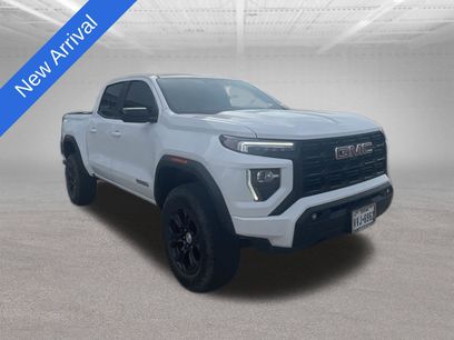Used 2024 GMC Canyon Elevation w/ Convenience Package