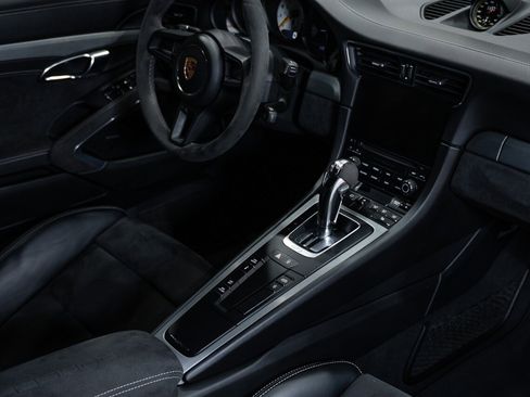 Used 2018 Porsche 911 GT3 image 55