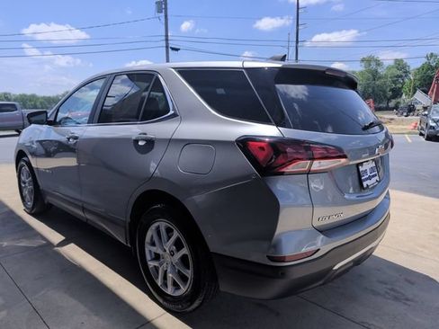 Used 2024 Chevrolet Equinox LT w/ LPO, Floor Liner Package FWD image 6