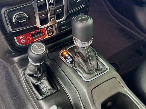 New 2026 Jeep Gladiator Rubicon w/ Safety Group image 19