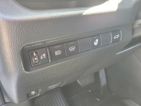 Used 2024 Kia Sportage EX FWD image 17