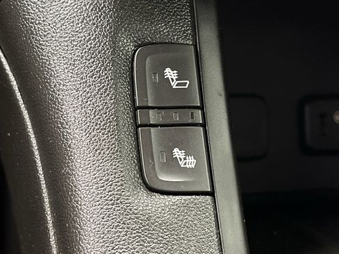 Used 2019 GMC Acadia SLE AWD/4WD image 23