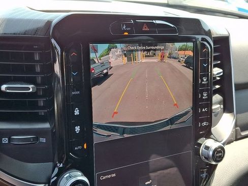 New 2026 RAM 1500 Big Horn AWD/4WD image 13