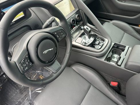 New 2024 Jaguar F-TYPE Coupe AWD image 4