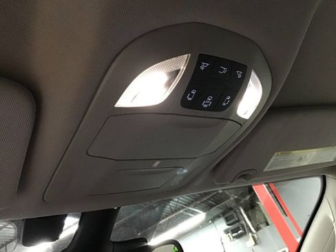 Used 2020 Chrysler Pacifica Touring-L Plus w/ Advanced Safetytec Group image 20