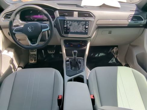 Certified 2023 Volkswagen Tiguan SE R-Line image 12