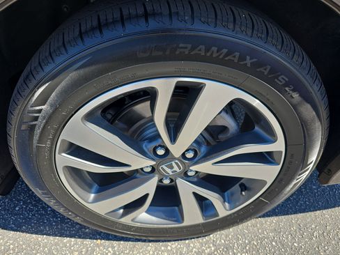Used 2023 Honda Odyssey Touring image 35