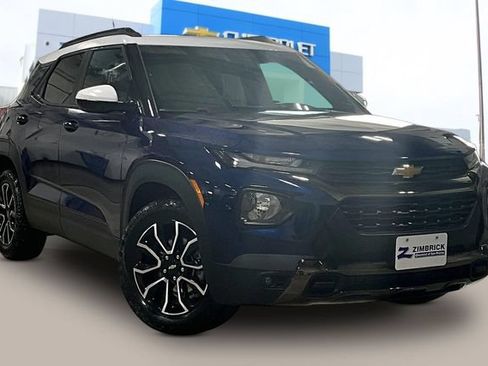 Certified 2023 Chevrolet TrailBlazer ACTIV w/ Convenience Package FWD image 1