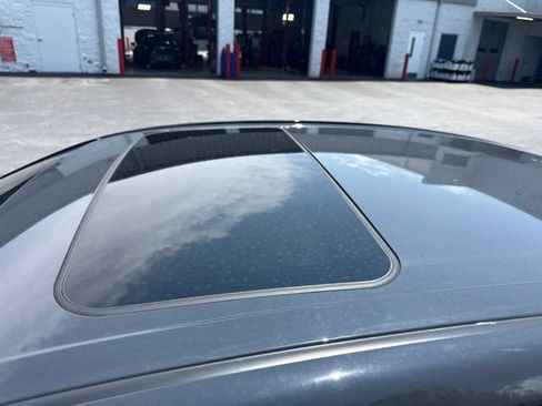Used 2025 Toyota Camry SE w/ Convenience Package FWD image 11