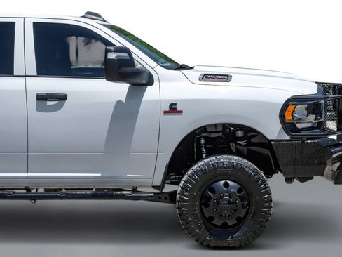 Used 2024 RAM 3500 Tradesman AWD/4WD image 7