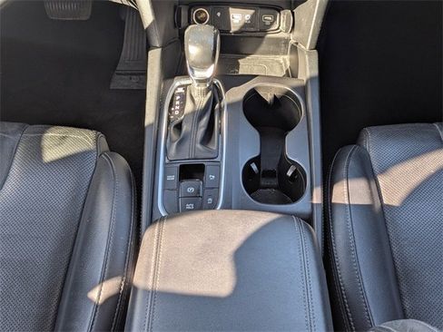Used 2020 Hyundai Santa Fe SEL image 19
