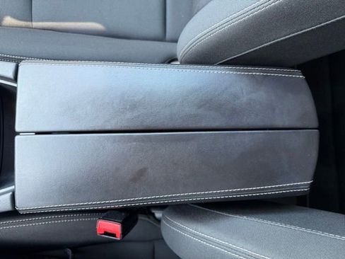 Certified 2025 Nissan Rogue S FWD image 25