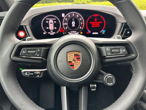 New 2026 Porsche Cayenne S image 27