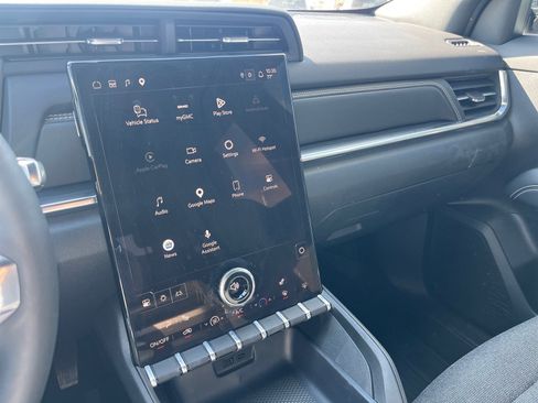 Used 2026 GMC Terrain Elevation w/ Technology Package II image 12