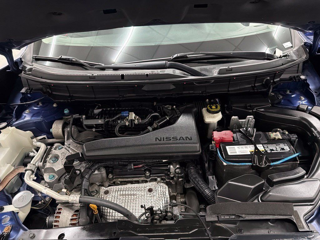 Used 2020 Nissan Rogue SV AWD/4WD image 31