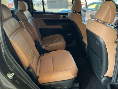 New 2026 Hyundai Santa Fe Calligraphy AWD/4WD image 23
