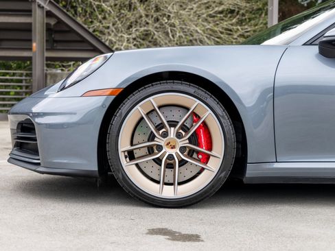 Used 2025 Porsche 911 Carrera S image 13