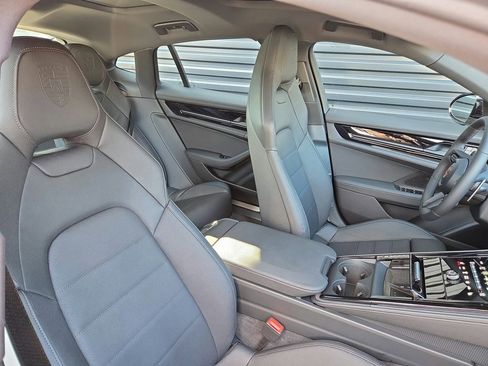 New 2026 Porsche Panamera 4 image 19