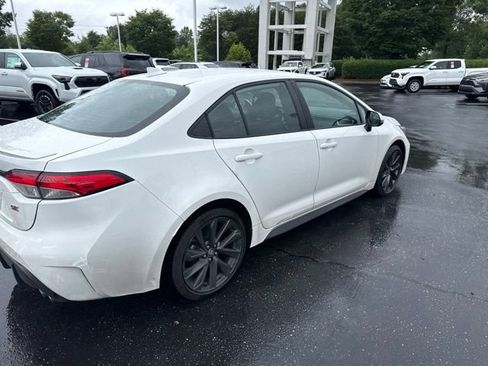 Used 2025 Toyota Corolla SE FWD image 7