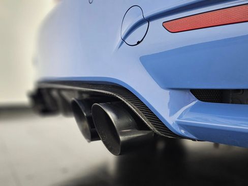 Used 2018 BMW M3 w/ Executive Package RWD image 36