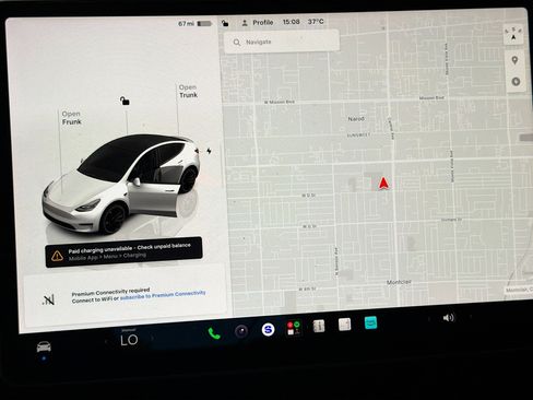 Used 2022 Tesla Model Y Performance AWD/4WD image 9