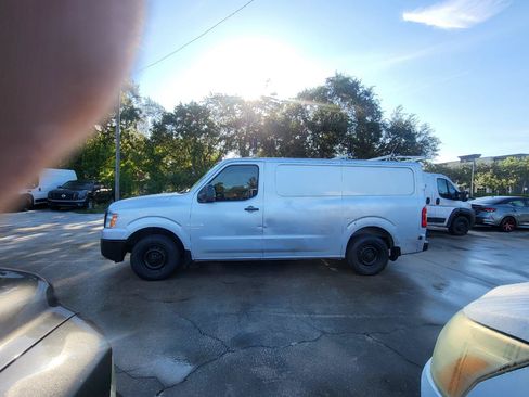 Used 2020 Nissan NV 2500 S RWD image 10