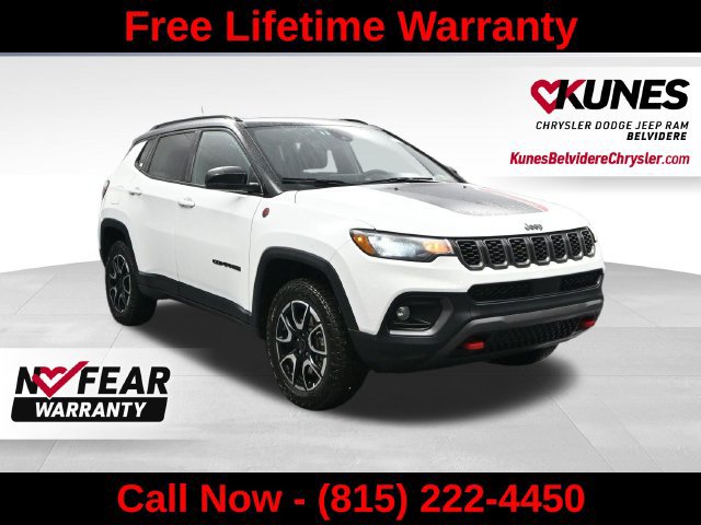 Used 2025 Jeep Compass Trailhawk AWD/4WD image 1