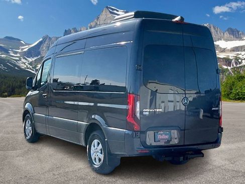 Used 2023 Mercedes-Benz Sprinter 2500 image 13