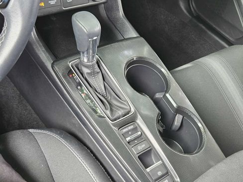 Certified 2025 Honda Civic Sport image 22