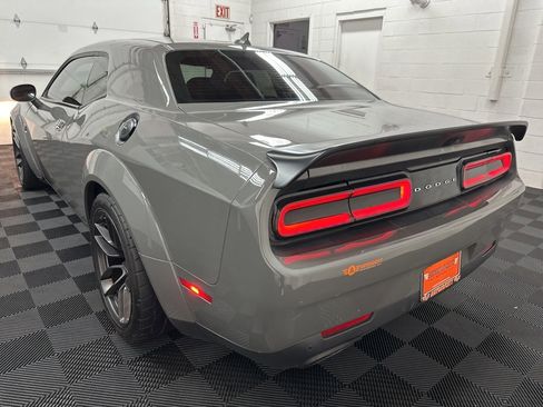 Used 2019 Dodge Challenger SRT Hellcat image 7