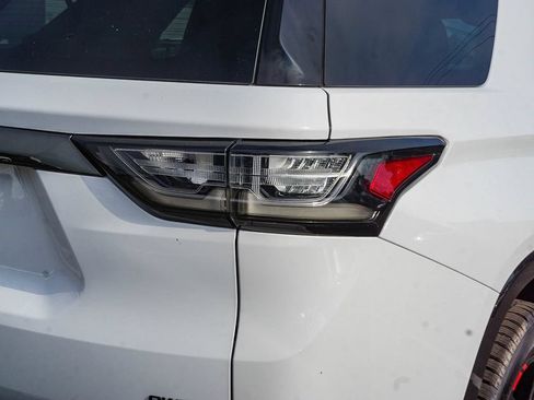 Used 2020 Chevrolet Traverse Premier w/ Redline Edition AWD/4WD image 7