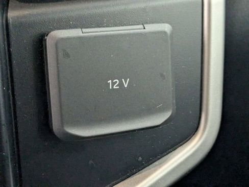 Used 2024 Ford Expedition Max XLT image 23