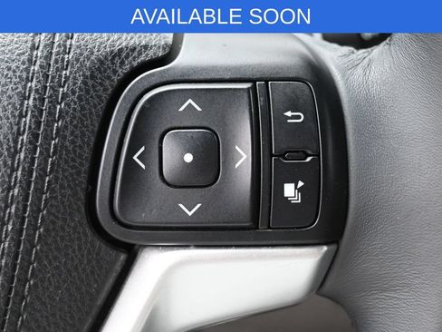 Certified 2016 Toyota Highlander Limited AWD/4WD image 19