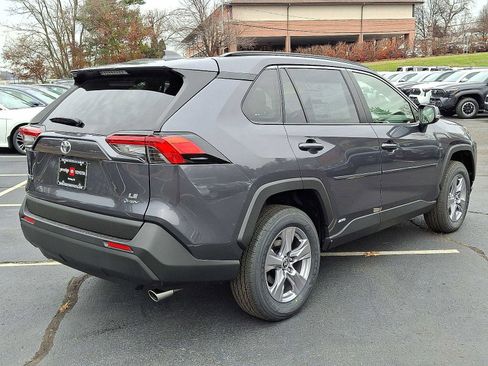 New 2025 Toyota RAV4 LE image 12