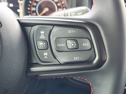 Used 2024 Jeep Gladiator Rubicon w/ Convenience Group image 30