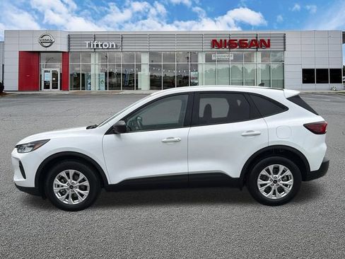 Used 2025 Ford Escape Active FWD image 4