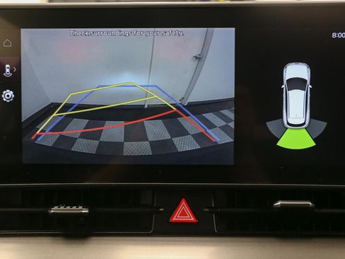 Used 2023 Kia Sportage EX image 32