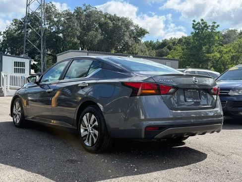Used 2019 Nissan Altima 2.5 S FWD image 6