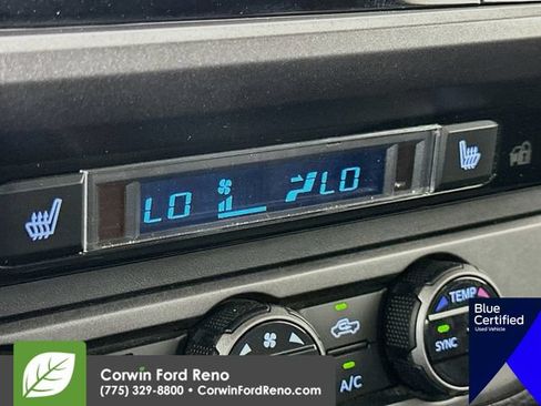 Used 2017 Toyota Tacoma TRD Sport AWD/4WD image 25