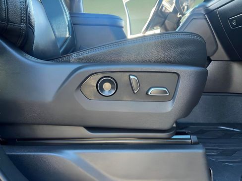 Used 2024 GMC Sierra 2500 Denali w/ Denali Reserve Package image 39