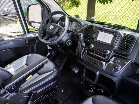 Used 2023 RAM ProMaster 2500 FWD image 14