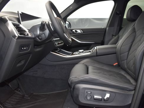 Used 2026 BMW X5 sDrive40i RWD image 12
