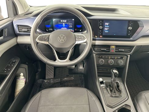 Used 2022 Volkswagen Taos SE image 21