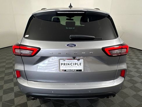 Used 2024 Ford Escape ST-Line w/ Tech Pack #1 FWD image 6